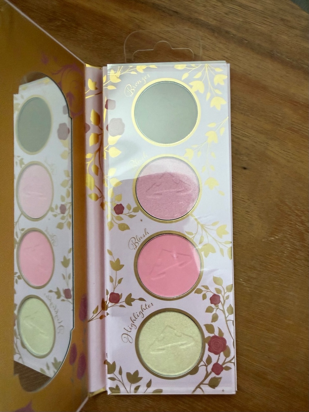Disney Princess Complexion Palette - Picture 3 of 3